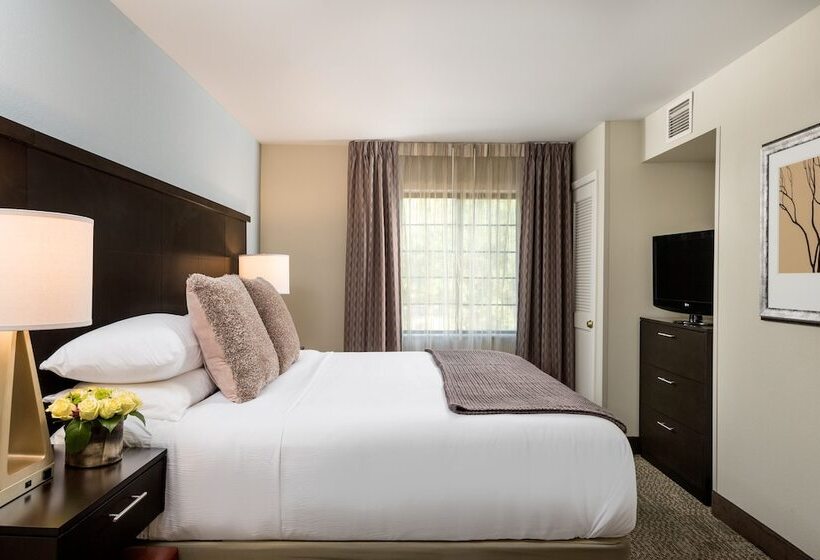 سوئیت 2 خوابه, Staybridge Suites Chantilly Dulles Airport, An Ihg