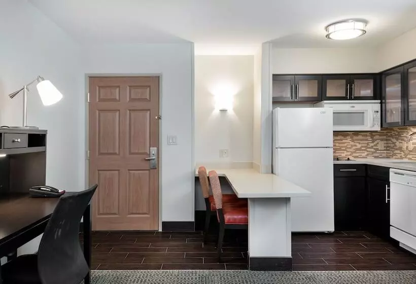 身障者適用スイートルーム, Staybridge Suites Chantilly Dulles Airport, An Ihg