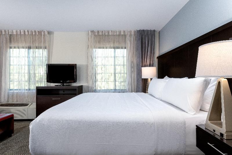 סטודיו סטנדרט, מיטה זוגית, Staybridge Suites Chantilly Dulles Airport, An Ihg