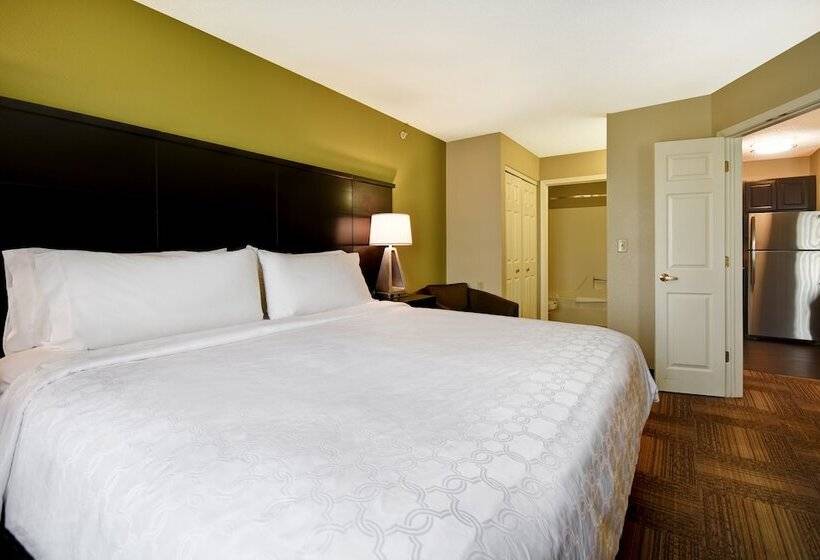 Люкс, Staybridge Suites Grand Rapids Kentwood, An Ihg
