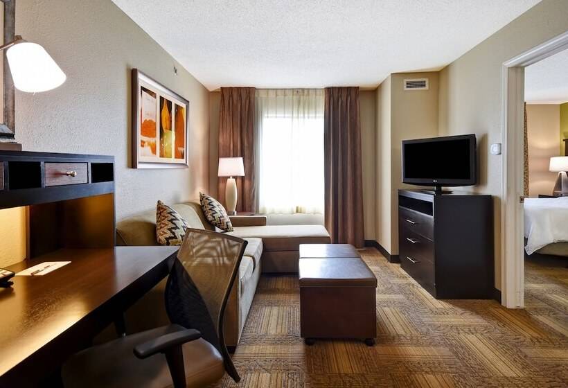 جناح, Staybridge Suites Grand Rapids Kentwood, An Ihg