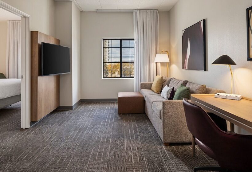 Люкс Адаптированный для Инвалидов, Staybridge Suites Minneapolis Maple Grove, An Ihg