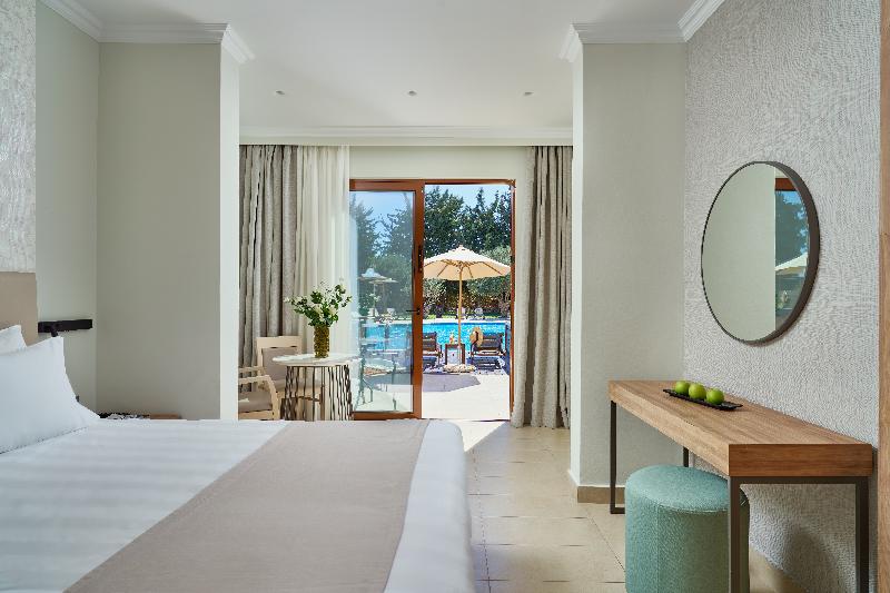 غرفة قياسية سرير كينج, Surestay Plus Hotel By Best Western Redding