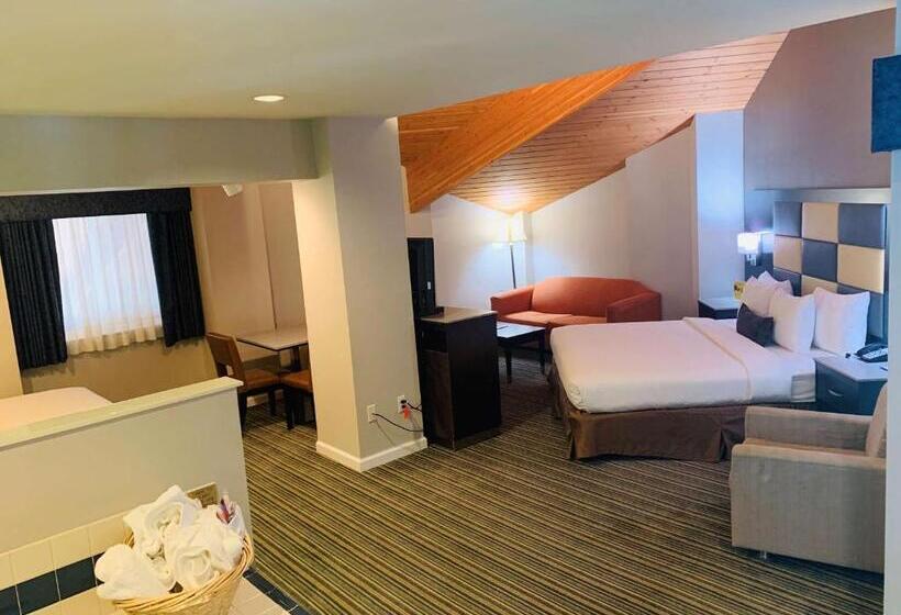 발코니가 있는 스위트, Surestay Plus Hotel By Best Western Redding