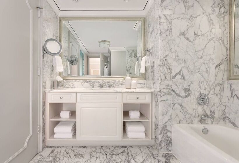 חדר סטנדרט שתי מיטות זוגיות, The Ritzcarlton Coconut Grove, Miami