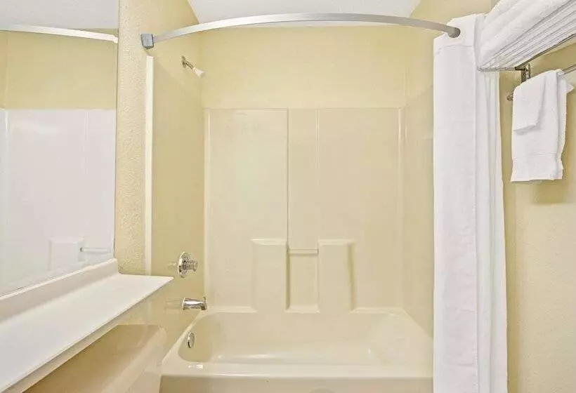 スイート, Microtel Inn And Suites By Wyndham   Cordova