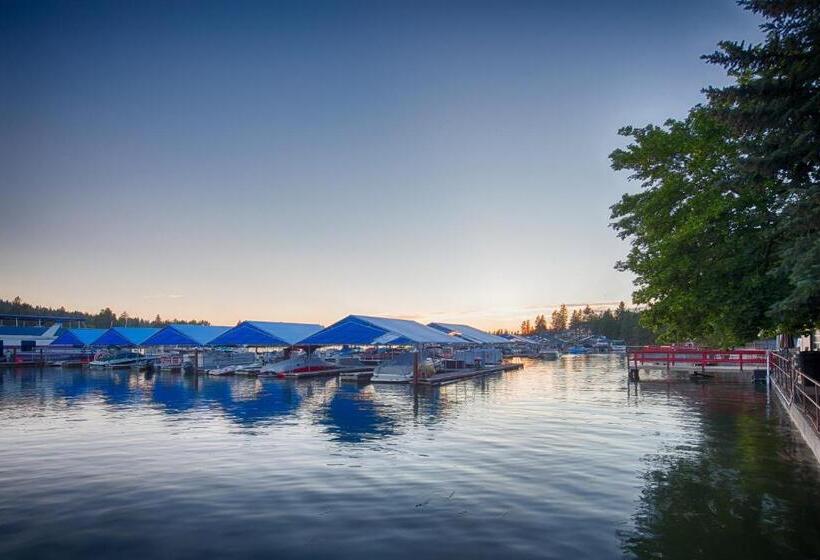 Standard Szoba King Size Bed, Red Lion Templin S Hotel On The River