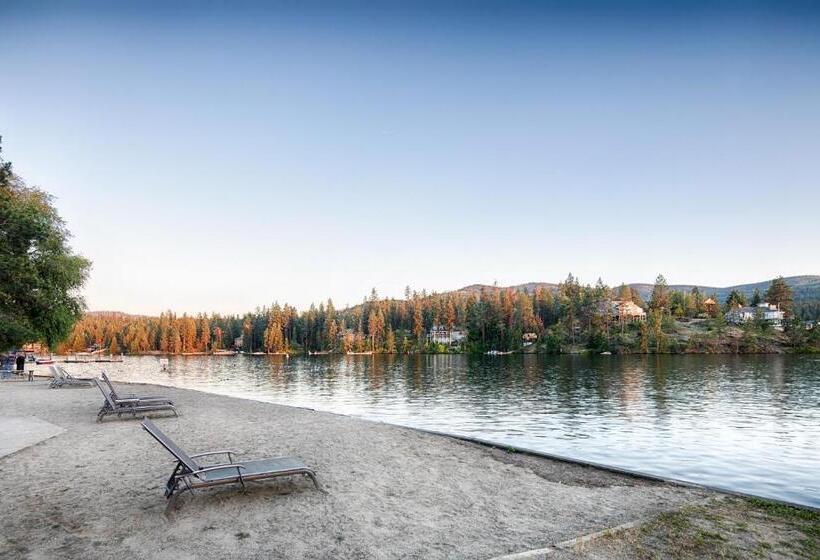 Folyóra Néző Standard Szoba, Red Lion Templin S Hotel On The River