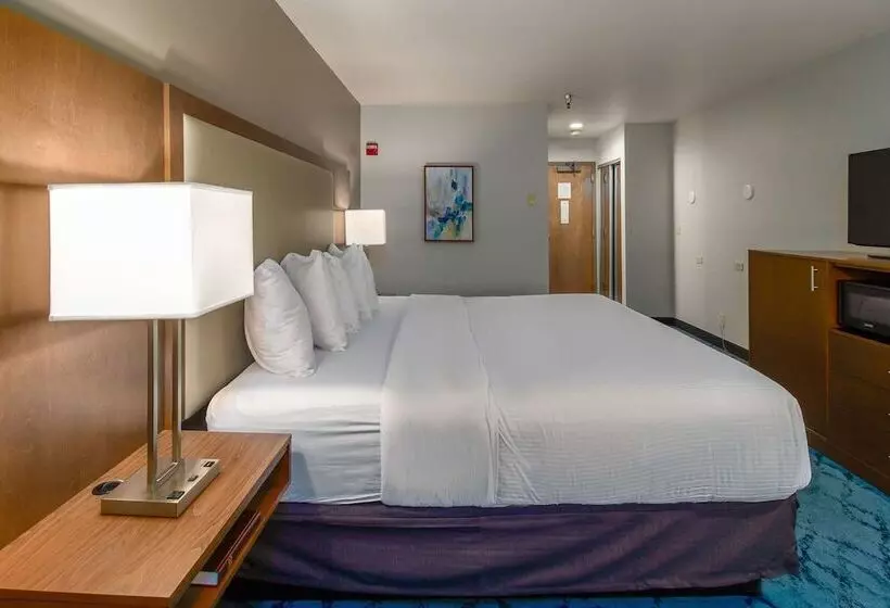 デラックススイート, Red Lion Templin S Hotel On The River