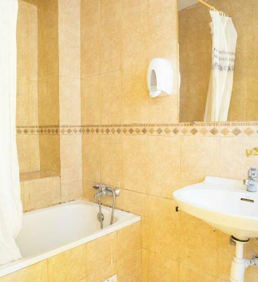 اتاق استاندارد یک تخته با سرویس بهداشتی مشترک, Residencia Alclausell