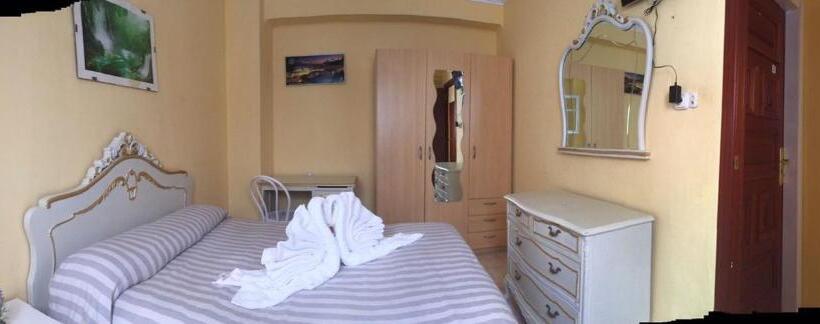 اتاق استاندارد با سرویس بهداشتی مشترک, Residencia Alclausell