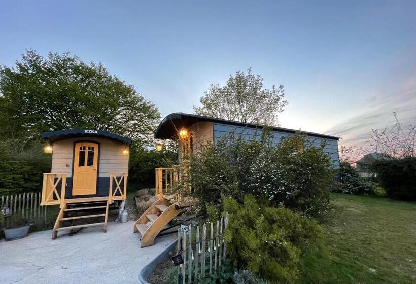 غرفة قياسية, Au Presbytère De Saigneville