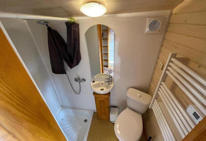 غرفة قياسية, Au Presbytère De Saigneville