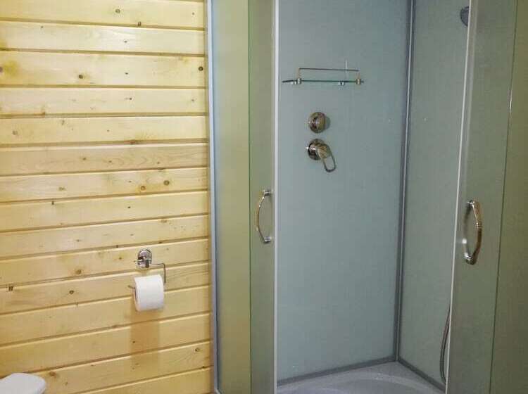 اتاق اکونومی, Freerider