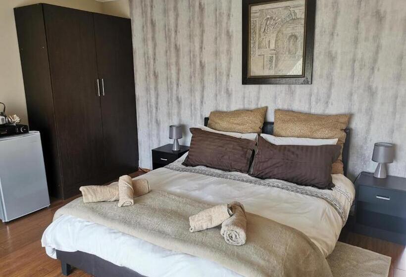 חדר סטנדרט עם מרפסת, Offgrid Farm