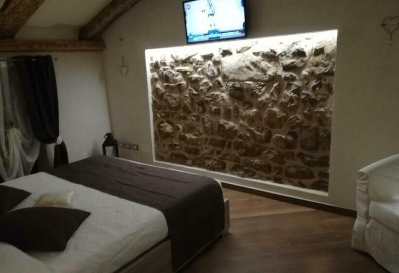 חדר סטנדרט, Callort