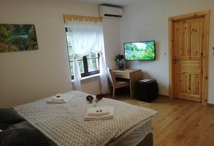 デラックスルーム, Plitvice Streaming