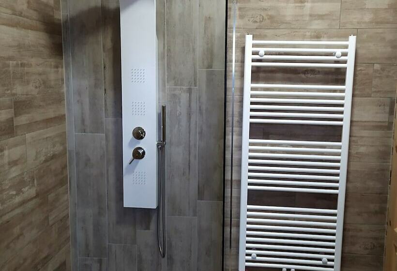 デラックスルーム, Plitvice Streaming