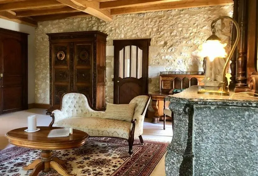 デラックスルーム, Domaine Des Monges