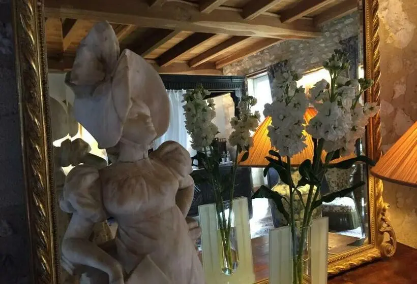 デラックスルーム, Domaine Des Monges