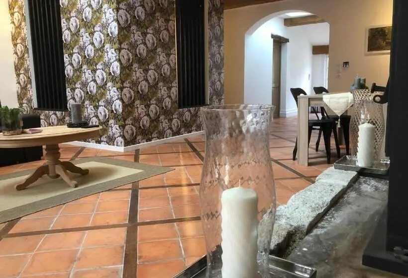 テラス付き1ベッドルームアパートメント, Domaine Des Monges