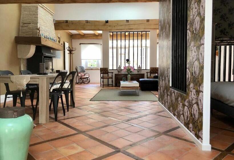 דירת חדר עם טרסה, Domaine Des Monges