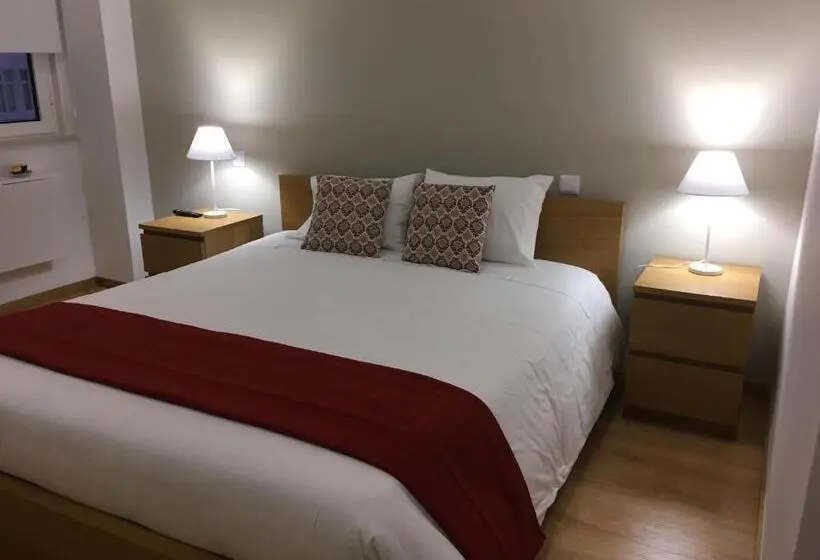 スタンダードルーム, Aveiro White House