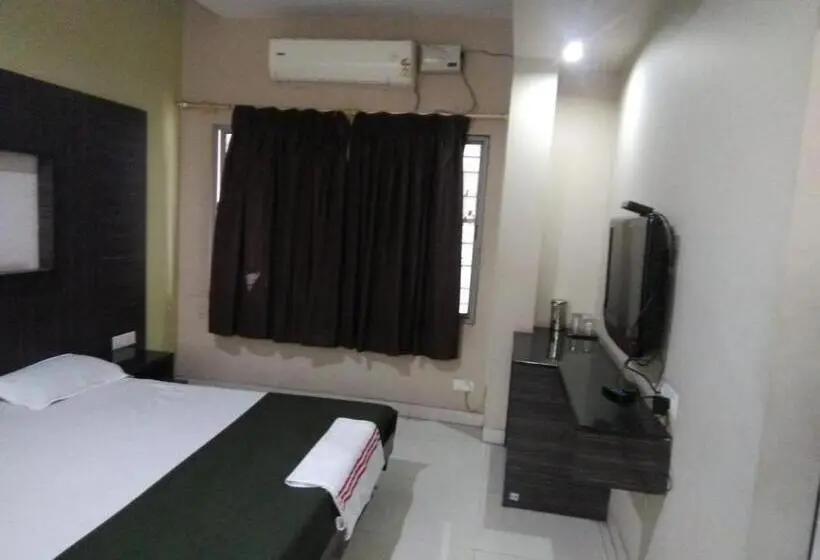 スイート, Iroomz Hoysala Residency