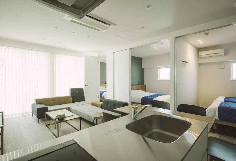 דירת שלושה חדרים, Seacruise House Navio