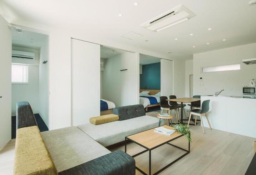 דירת שלושה חדרים, Seacruise House Navio