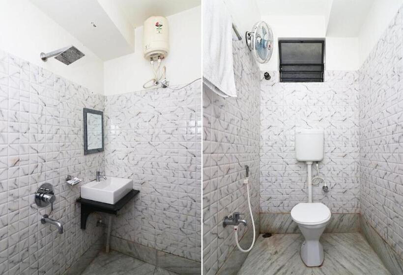 Номер Стандарт, O Taj Palace