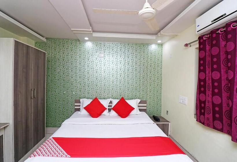 スタンダードルーム, O Taj Palace