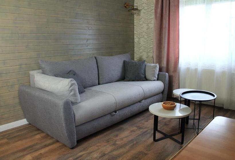 דירת חדר, Tesla's Gastro House Plitvice