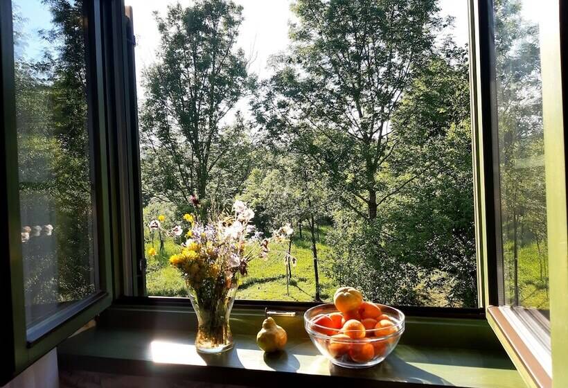 דירת חדר, Tesla's Gastro House Plitvice