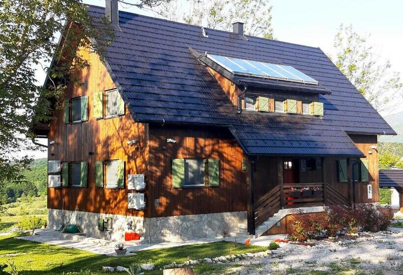 חדר משפחתי דלוקס, Tesla's Gastro House Plitvice