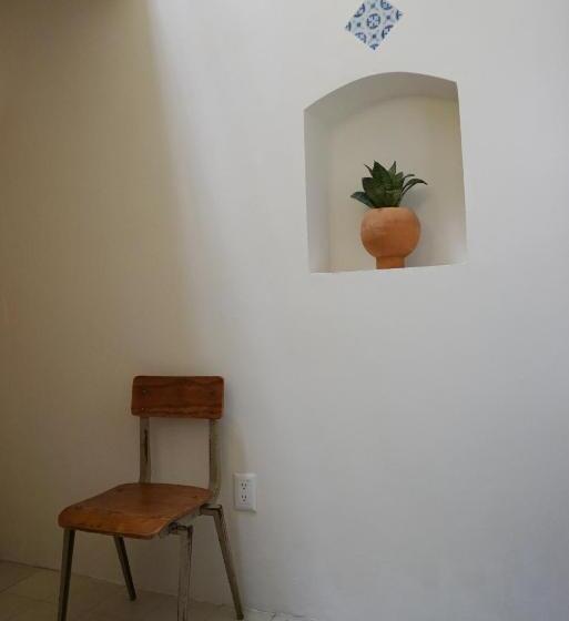 Номер Стандарт, Casa Morelos By Barrio Mexico