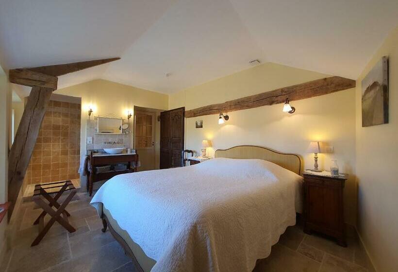 غرفة قياسية, La Petite Ferme