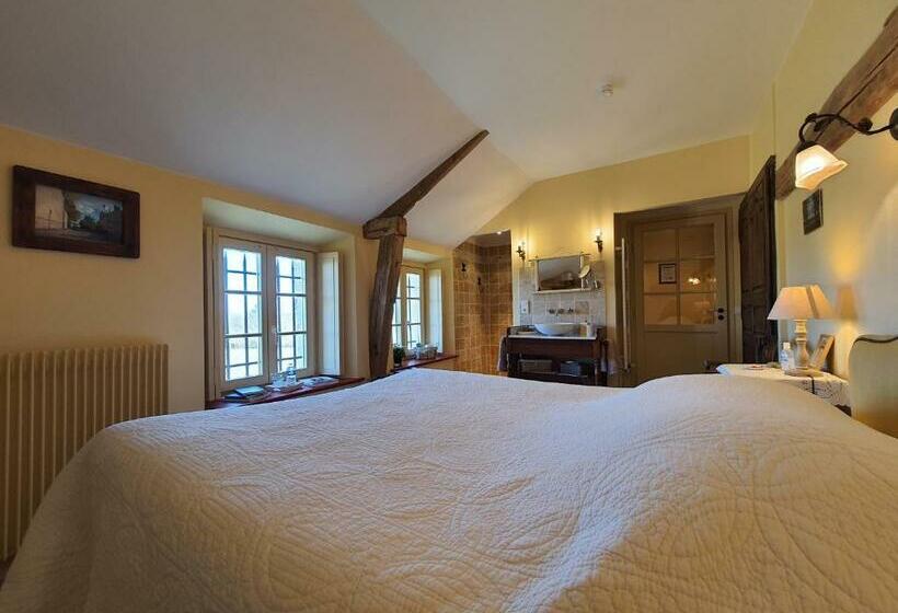 غرفة قياسية, La Petite Ferme