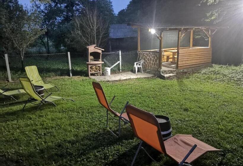 バルコニー付き１ベッドルームアパートメント, Plitvice Mountain Spring