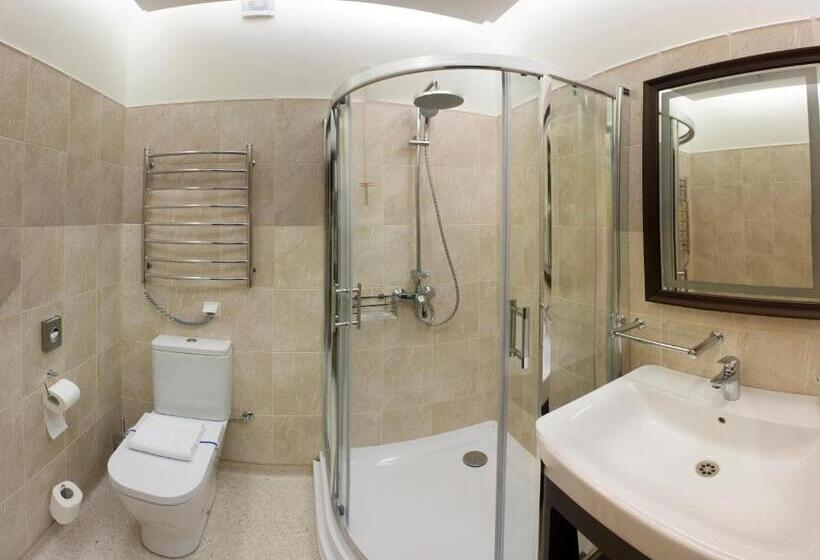 غرفة قياسية, Al Mar