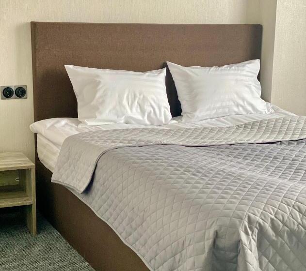 غرفة قياسية سرير كينج, Al Mar