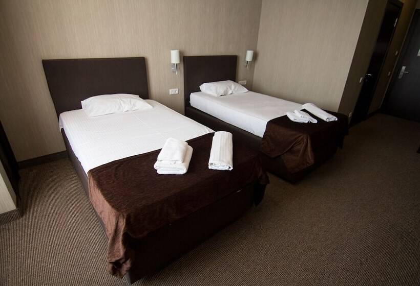 غرفة قياسية, Al Mar