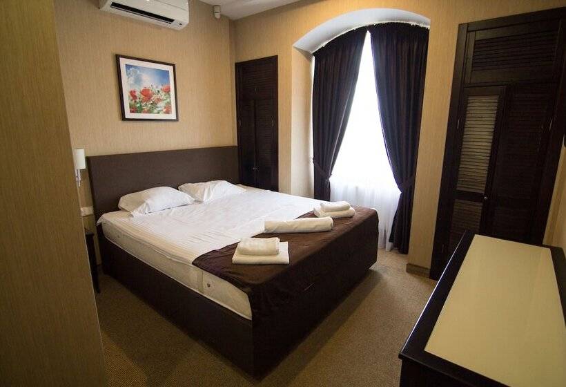 غرفة قياسية, Al Mar