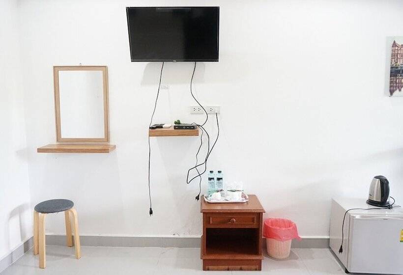 Номер Стандарт, Chaiyai River Front