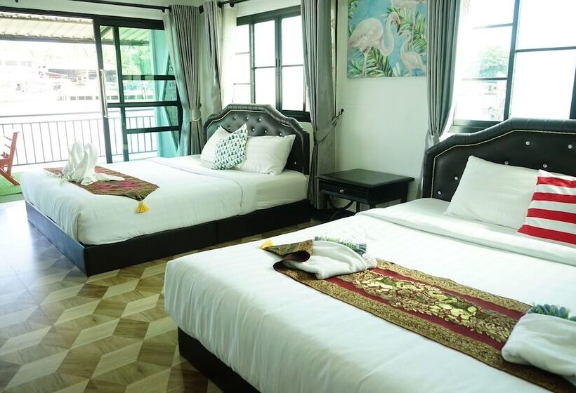 Family Suite, Chaiyai River Front