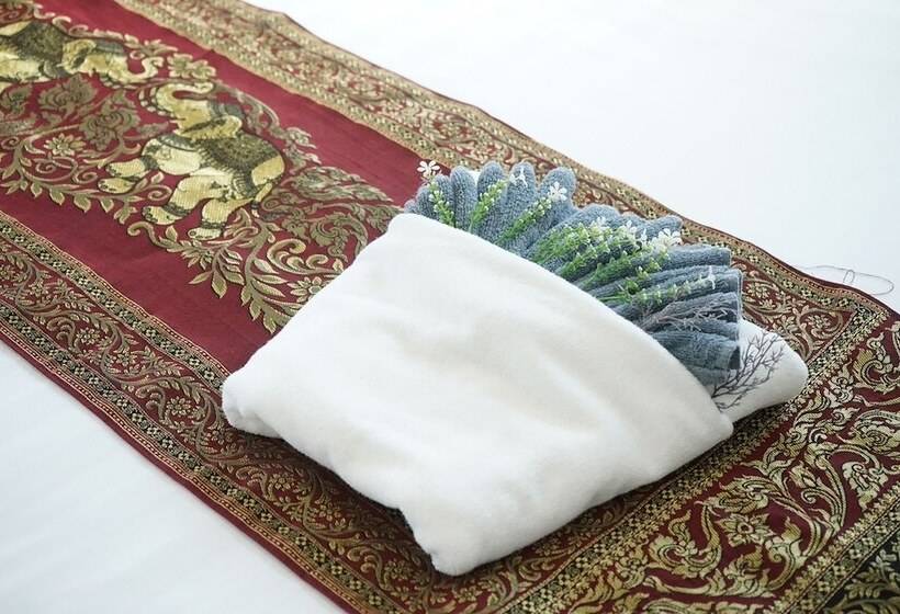 Family Suite, Chaiyai River Front