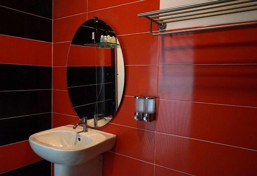 Номер Стандарт, Chaiyai River Front