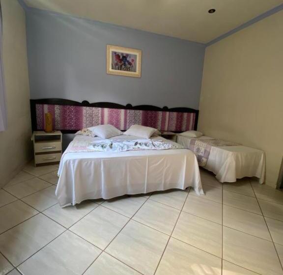 Quarto Triplo Estandar, Pousada E Chalés Arco íris