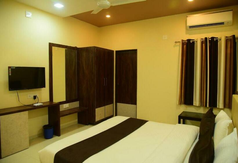 غرفة ديلوكس, Savera Palace