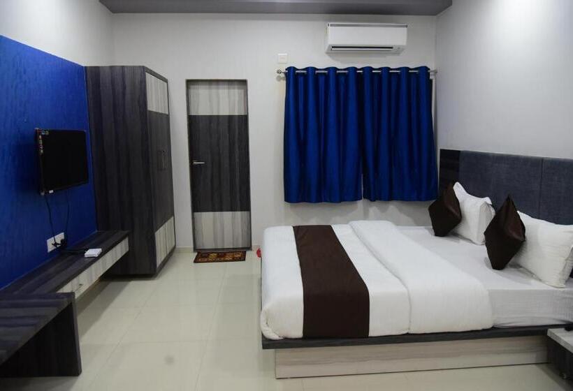 스탠다드 룸 킹사이즈 침대, Savera Palace